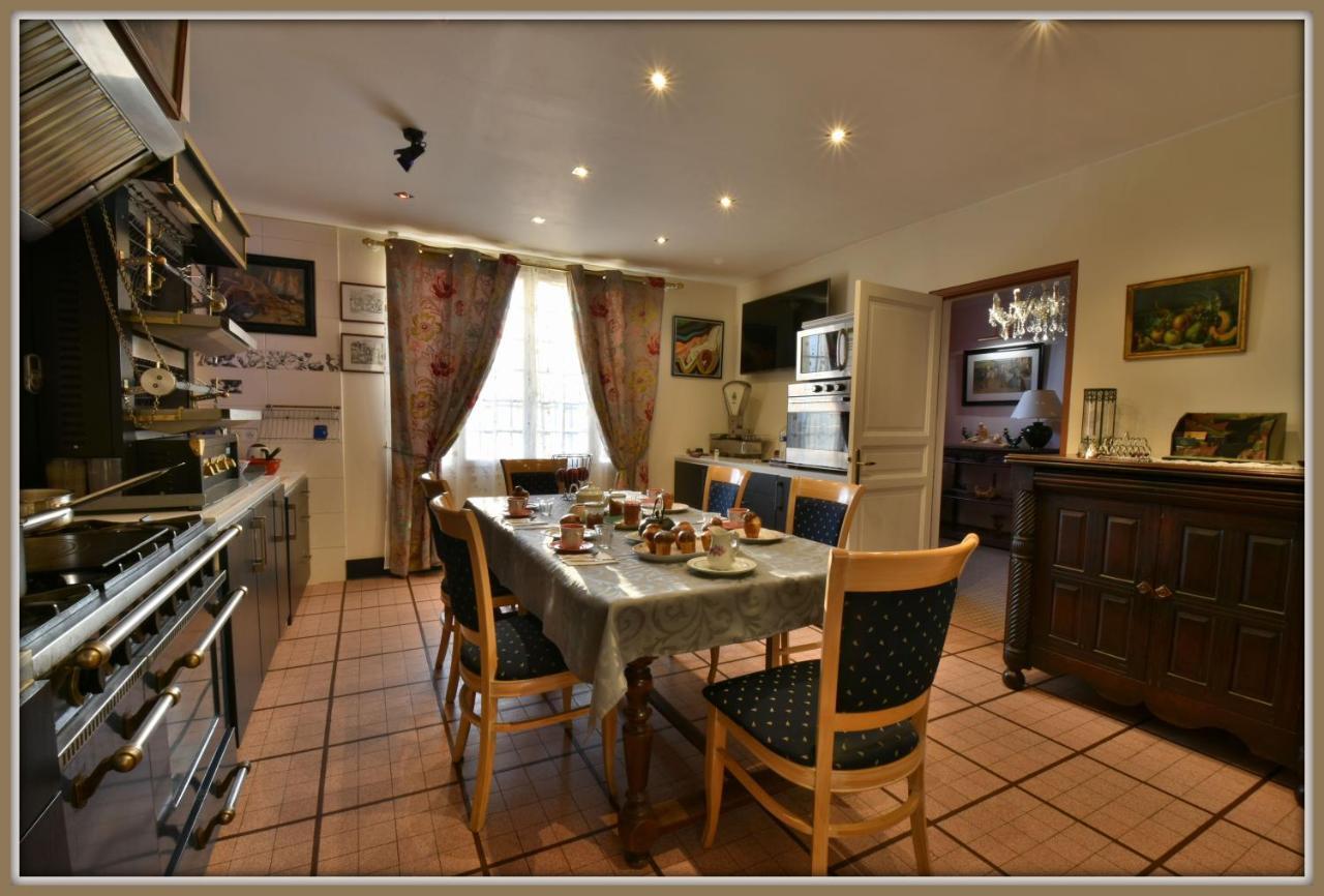 Le Jardin Des Cygnes Bed and Breakfast Pineuilh Exterior foto